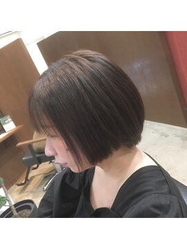 リップス ヘアー(Lips hair) 脱 切りっぱなしボブから、丸みのある愛されボブに♪