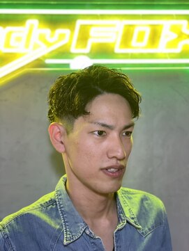 グリーディーフォックス 代々木(Greedy FOX) かき上げヘア/サイドパート/韓国マッシュ/フェードカット/代々木