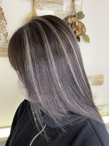 カフェアンドビューティー エスト 越谷(cafe&beauty est)&nbsp;コントラストハイライト