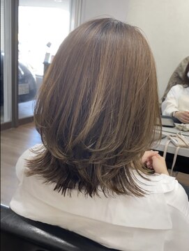 ヴィフ 大船(VIF) 韓国風くびれヘア/レイヤーカットカット/ワンホン/大船/大船駅