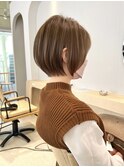 ショートボブ