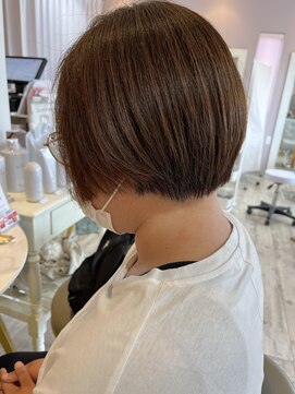 ハグクレア(HUG CLAIRE) 丸みショート2