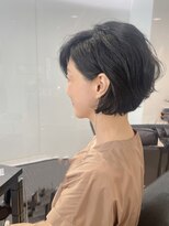 ラブクロムトーキョー オモテサンドウ(LOVECHROME OMOTESANDO)&nbsp;大人丸みショート☆白髪活かしグレージュカラー　デザインカラー