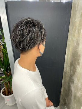 キング 梅田(K!ng) 【梅田】ホワイトハイライトメンズハイライトメッシュカラー