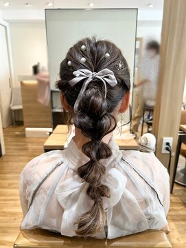 アロマヘアルーム 横浜店(AROMA hair room) 大人ガーリーな玉ねぎヘア・ミディアムヘアアレンジ/結婚式/横浜