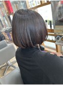 ステップボーンカットカットボブショートハイライト白髪ぼかし