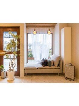 大人女性の為のプライベートサロン♪髪のお悩みを解決し、髪と頭皮のケアを同時に叶えます…☆