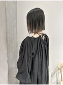 YOKE 切りっぱなしボブ丸くないボブアッシュグレーブリーチ
