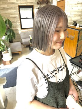 コーラル(Coral) 【Coral】くすみシルバーベージュ