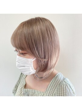 ラヴィラ(la villa) ミルクティーベージュ/ミニボブ