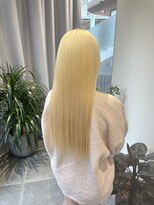 アニュー(A'nyu)&nbsp;抜きっぱなしブロンドケアブリーチルーツカラーアンブレラカラー