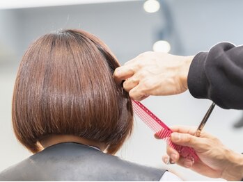 ヘアメイク スキップ(SKIP)の写真/【駐車場◎】サロンだけではなく、ご自宅でも理想のスタイルを再現できるようにしっかりレクチャーします♪