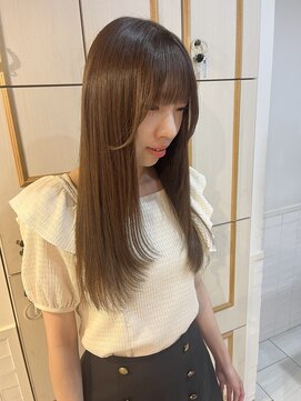 ネオリーブ チロル 横浜西口店(Neolive CiroL.) 控えめローレイヤー×ほんのりオリーブベージュ