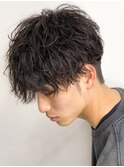 ツイストスパイラル/スパイラルパーマ/メンズ/マッシュ/眉毛