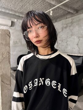 アイン(eim) 伸ばしかけのフェイスレイヤーでオシャレを楽しむ