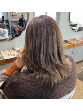 コメット 新須賀店(Comet) レイヤーとの相性も◎ハイライトカラー