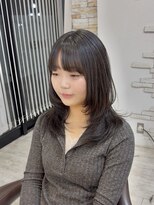 クレア(CREA) 10代20代30代ハッシュカットレイヤースタイル