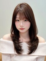 グランド(GRAND)&nbsp;セミロング後れ毛顔周りレイヤー前髪なし前髪あり20代表参道平島