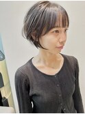 大人前下がり丸みショート耳掛け