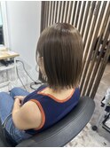 切りっぱなし顎ラインボブ
