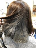 インナーカラー×ボブ