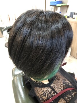 ヘアーアンドリフレッシュルアン(hair & refresh Ruan) インナーグラデーションボブ
