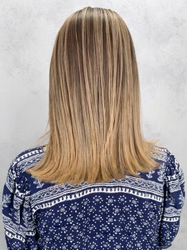 アイティーバイアルバム 下北沢店(IT by ALBUM) バレイヤージュベージュ_ショコラベージュボブルフ_ba345691