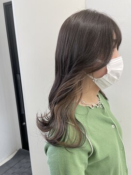 アライブ キチジョウジ(ALIVE Kichijoji) 韓国風インナーカラー×ベージュ/イヤリングカラー