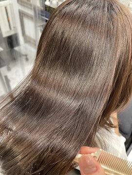 エスカーラ 表参道(THE ESCALA) @aidaman321/ショコラベージュ/ボブルフ/カール/ベービーバング/