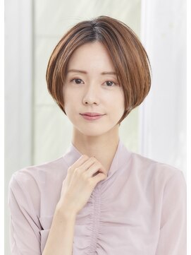 ミチオ ノザワ ヘアサロン ギンザ(Michio Nozawa HAIR SALON Ginza) ☆顔周りレイヤー☆バングなし☆大人カジュアル☆ベージュ