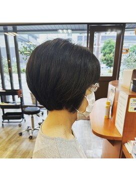 ヘアメイク 想倶楽部 ショートヘア
