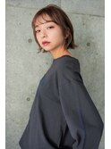 大人ショートボブ/レイヤー/くびれ/前髪パーマ/20代30代40代池袋