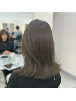 ノク 渋谷(nok) オリーブベージュカラー_切りっぱなしミディアムヘアくびれヘア