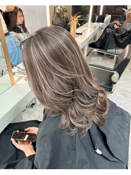 ブレンド 渋谷(BLend) 黒髪ボブルフネビージュ小顔ワンレンスペインカール