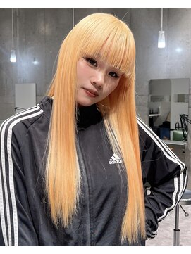 モニカ 栄店(MONIQA) ペールオレンジ