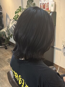 アティック(attic) ショートボブ/ボブ/ミディアム/ヘアドネーション/レイヤーカット