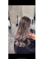 アポロ 横浜駅店(apollo)&nbsp;レイヤーボブハイライトブリーチレイヤーハイトーングレージュ