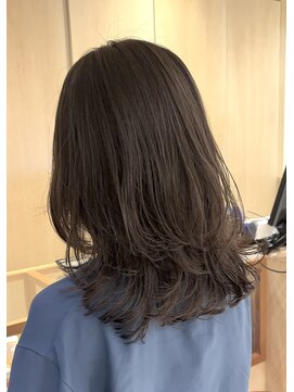 シアン 栄店(CYAN.) 手櫛で乾かすと簡単韓国風くびれレイヤーに