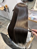 ロロネー 梅田(Lolonois) 絹髪酸性ストレート