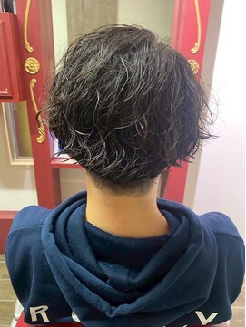 メンズ/無造作パーマ/ショート/ツーブロック/ウェット質感/暗髪