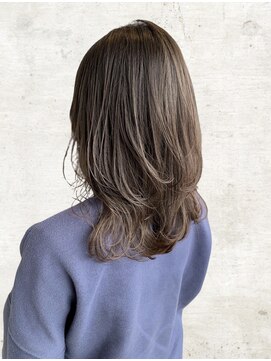 リタ 枚方(Rita) 20代30代春のイメチェン◎暗めミディアムレイヤー