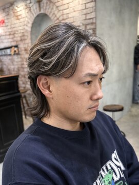 ジ オブスキュア(THE OBSCURE) ホワイトメッシュ×センターパートウルフ