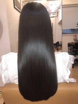 アコンプリッシュ 代官山 恵比寿(accomplish) クリスタルミネコラ