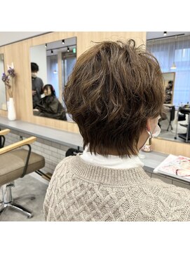 リヴァイヘアアプス(LEVI hair apus) 【LVEI】ショート×ゆるスパイラルパーマ