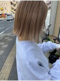 外ハネbob×ベージュ
