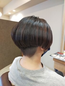 ヘアサロンアンドヘアメイクディー(hair salon hair make D) 仙台D ツーブロックマッシュボブ×カジュアルヘアstyle
