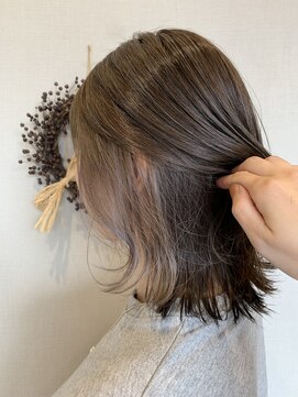 アリーナ 緑が丘店(arena) 大人女子にもイヤリングカラー