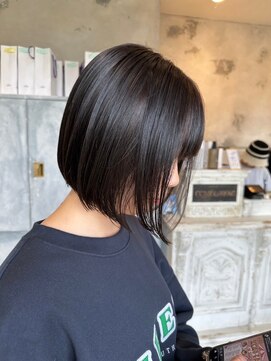 カムジーヘッド(COMEGHEAD) 大人マッシュショート丸みショート黒髪ショートベリーショート