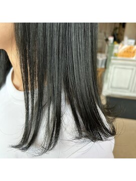 ジール(zeal) カーキグレー