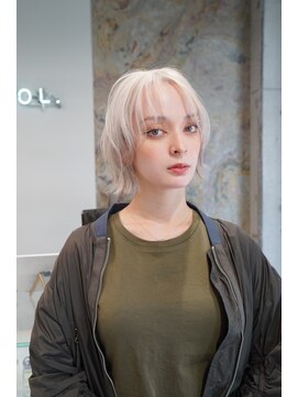 ソル バロール 表参道(SOL .valor) ネビージュ[表参道駅/青山/ケアブリーチ/ダブルカラー]